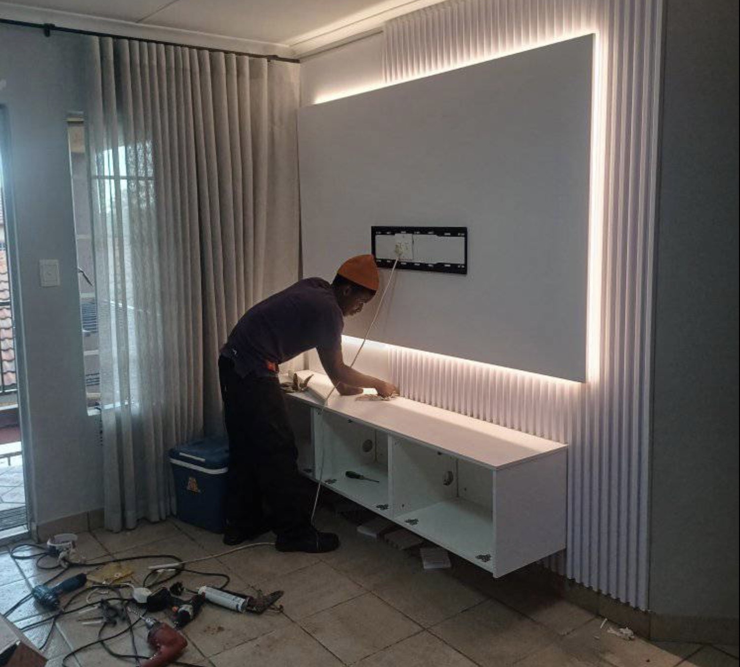 Floating TV unit install